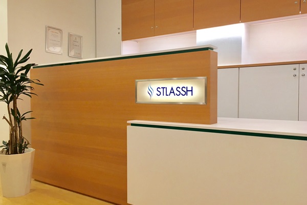 ストラッシュ
